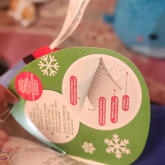 🐶 CAROL 🌲 Squeaky Dog Toy Gingerbread Christmas 2023 Original Squishmall - Picture 2 of 3